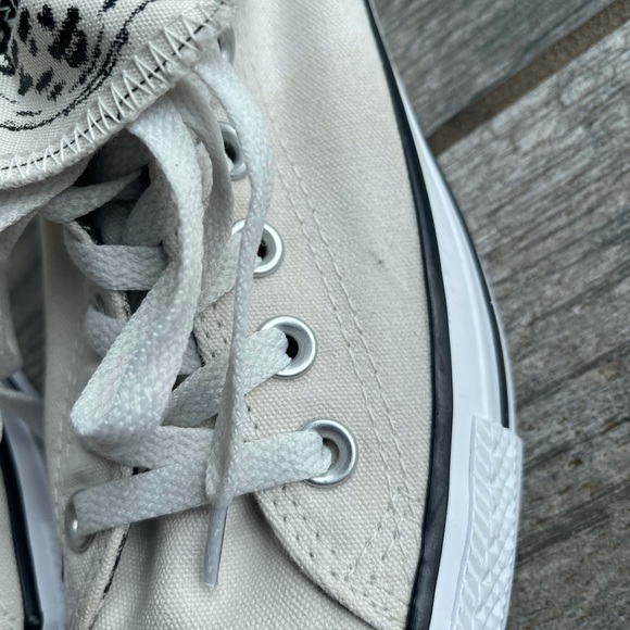 ✨Host Pick✨ Rare Snake Print Converse - Picture 7 of 7